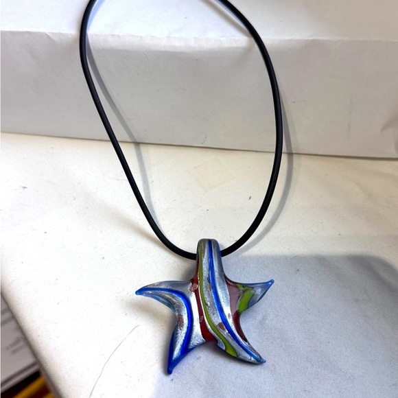 ๐ Vintage Murano Glass Starfish Pendant โ Handmade Italian Art Glass Magic! ๐ - Picture 11 of 16